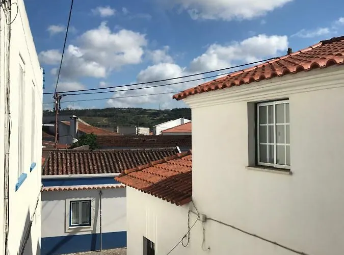 Loft-entre A E O Campo * Назаре