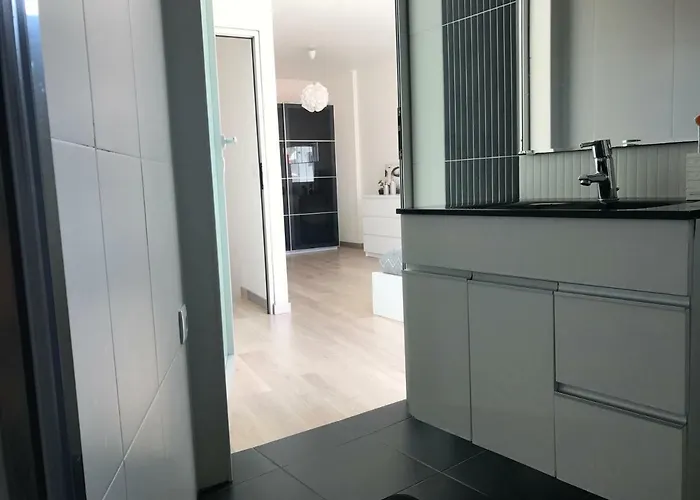 Loft-entre A E O Campo * Назаре