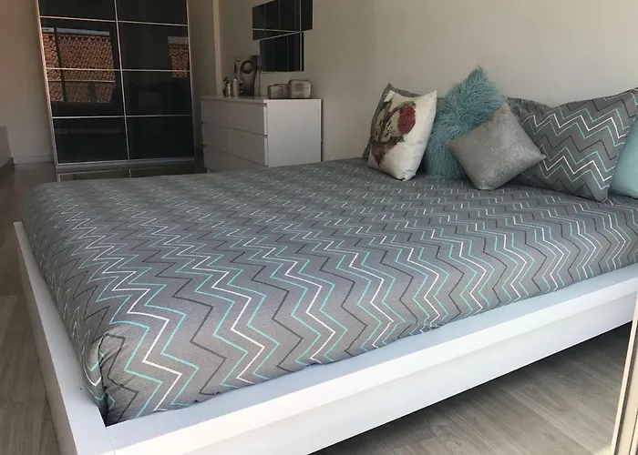 Loft-entre A E O Campo * Назаре